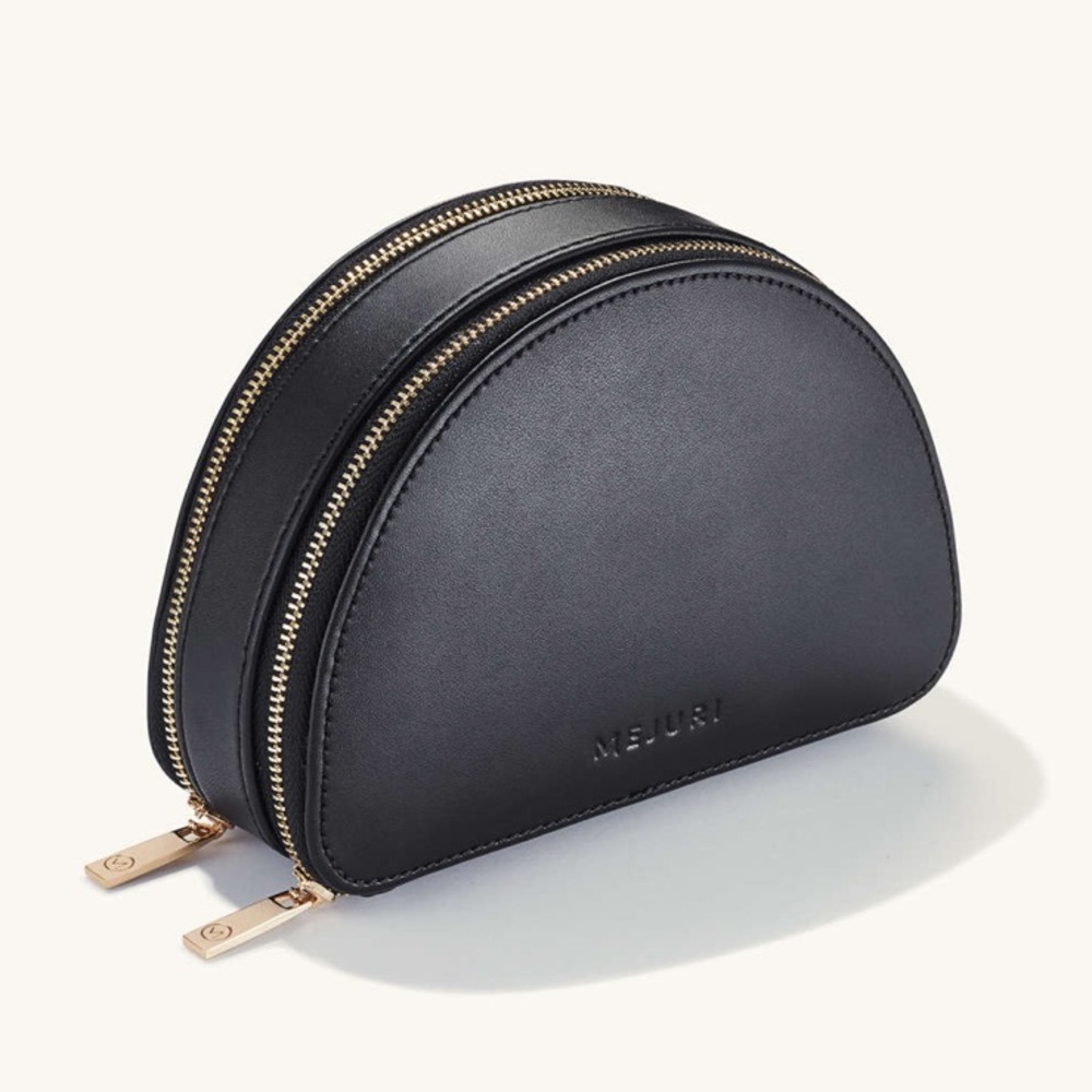 Mejuri Half Moon Multi Case